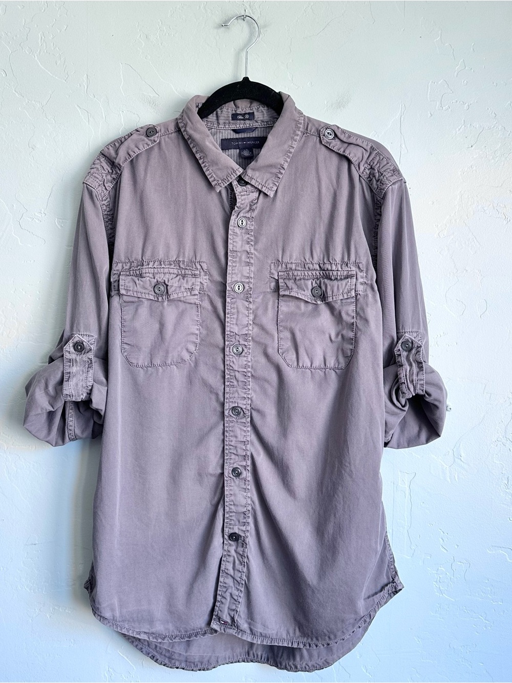 Tommy Hilfiger Men's Slim Fit Casual Gray Stone Roll Tab Button‎ Up Shirt Large